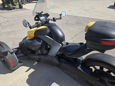 BOATZON | Can-Am® Ryker 900 ACE 2019