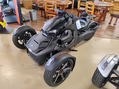 BOATZON | Can-Am® Ryker Sport Rotax 900 ACE Classic Panels 2023