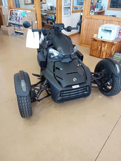 BOATZON | Can-Am® Ryker Sport Rotax 900 ACE Classic Panels 2023
