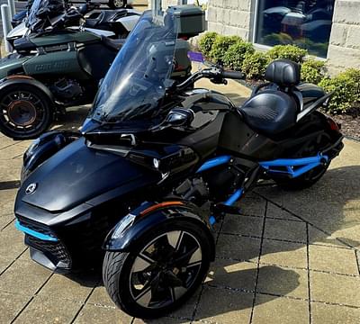 BOATZON | Can-Am® Spyder F3S Special Series 2023 BOATZON | Can-Am® Spyder F3S Special Series 2023