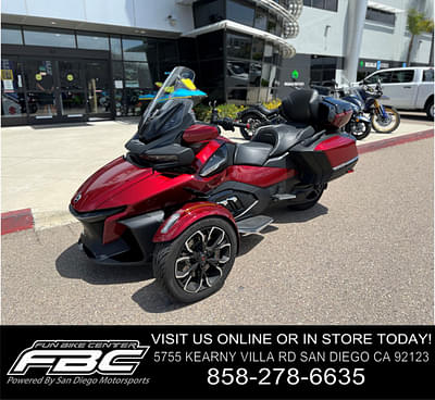 BOATZON | Can-Am® Spyder RT Limited Dark Wheels 2022