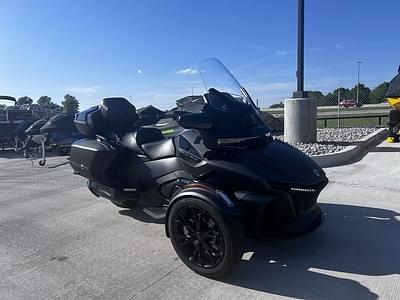 BOATZON | Can-Am® Spyder RT Limited Dark Wheels 2023 BOATZON | Can-Am® Spyder RT Limited Dark Wheels 2023