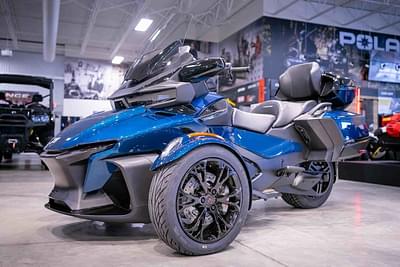 BOATZON | Can-Am® Spyder RT Limited Dark Wheels 2024