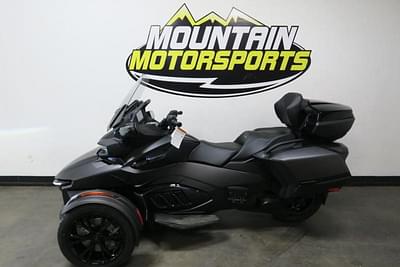 BOATZON | Can-Am® Spyder RT Limited Dark Wheels 2024