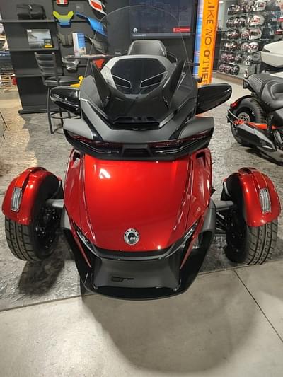 BOATZON | Can-Am® Spyder RT Limited Dark Wheels 2025