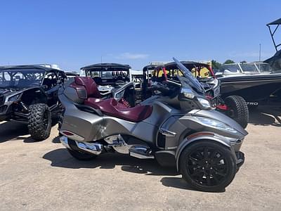 BOATZON | Can-Am® Spyder RT Limited SE6 2014