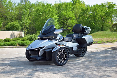 BOATZON | Can-Am® SPYDER RT LTD 1330 SE6 2024