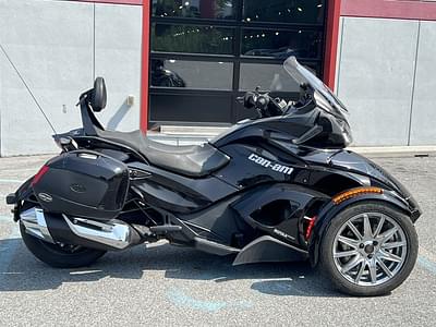 BOATZON | Can-Am® Spyder ST Limited SE5 2013