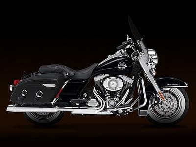 BOATZON | Harley-Davidson® FLHRC  Road King Classic 2010