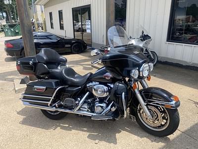 BOATZON | Harley-Davidson® FLHTCUI  Ultra Classic Electra Glide 2006