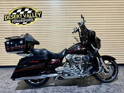 BOATZON | Harley-Davidson® FLHXSE2  CVO Street Glide 2011