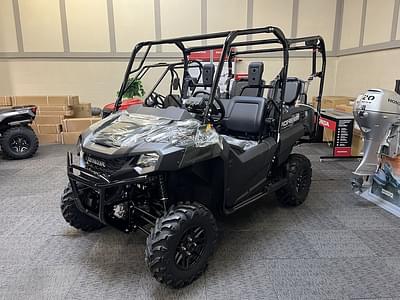 BOATZON | Honda Pioneer 7004P DLX 2025