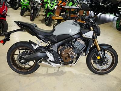 BOATZON | Honda® CB650R 2024