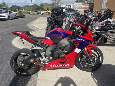 BOATZON | Honda® CBR1000RR 2023