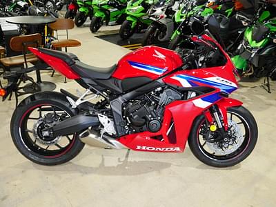 BOATZON | Honda® CBR650R EClutch 2025