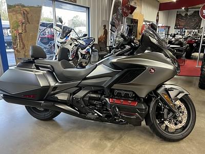 BOATZON | Honda® Gold Wing Automatic DCT 2023