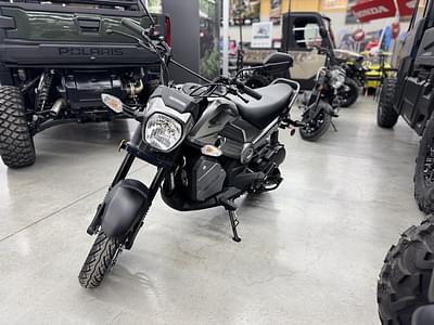 BOATZON | Honda® Navi Arctic Silver Metallic 2024
