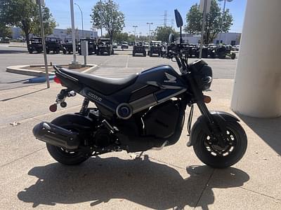 BOATZON | Honda® Navi Blue Metallic 2024