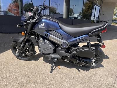 BOATZON | Honda® Navi Blue Metallic 2024