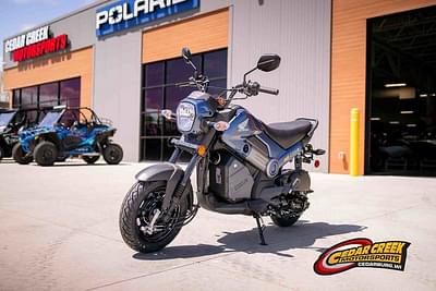 BOATZON | Honda® Navi Blue Metallic 2025