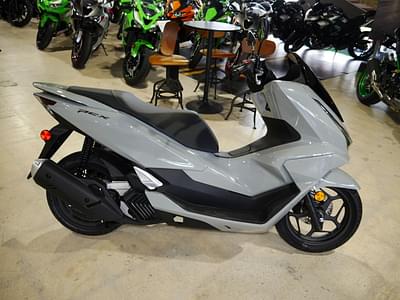 BOATZON | Honda® PCX 2025