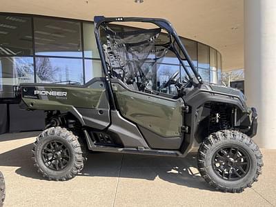 BOATZON | Honda® Pioneer 1000 Deluxe 2025