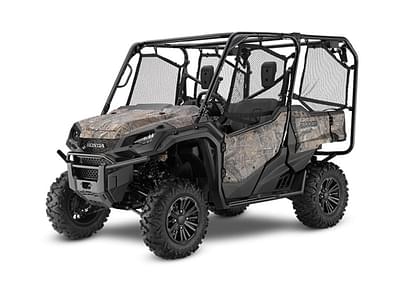 BOATZON | Honda® Pioneer 10005 Deluxe 2016