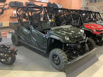 BOATZON | Honda® Pioneer 10006 Deluxe Crew 2025 BOATZON | Honda® Pioneer 10006 Deluxe Crew 2025