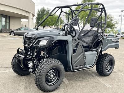 BOATZON | Honda® Pioneer 520 2025
