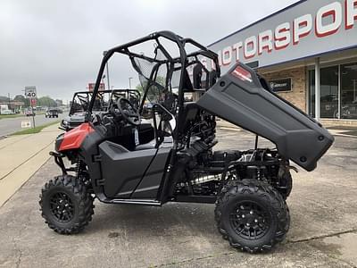 BOATZON | Honda® Pioneer 700 Deluxe 2025