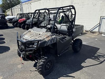 BOATZON | Honda® Pioneer 700 Forest 2025