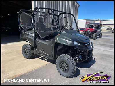 BOATZON | Honda® Pioneer 7004 Deluxe 2025