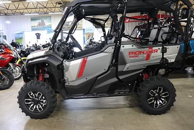 BOATZON | Honda® SXS10M5SES 2025