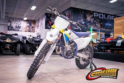 BOATZON | Husqvarna® FC 450 2025