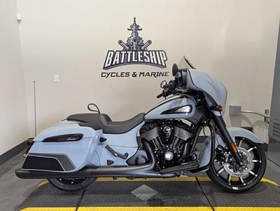 BOATZON | Indian Motorcycle® CHFTN DRK HRSE PREM AUDIO 2025 BOATZON | Indian Motorcycle® CHFTN DRK HRSE PREM AUDIO 2025