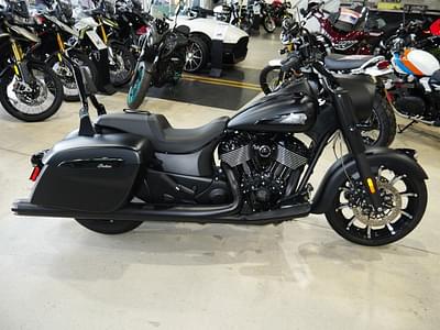 BOATZON | Indian Motorcycle® Springfield Dark Horse Black Smoke 2023