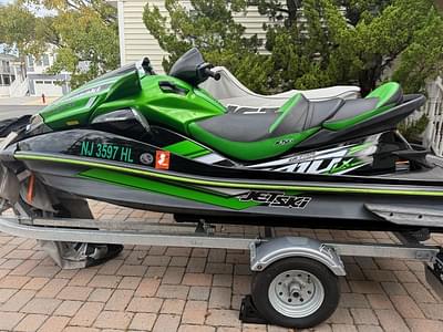 BOATZON | Kawasaki Jet Ski Ultra 310LX 2018