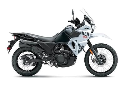 BOATZON | Kawasaki KLR650 S Pearl Crystal WhiteMetallic Carbon Gray 2025