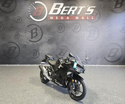 BOATZON | Kawasaki Ninja 400 ABS 2018