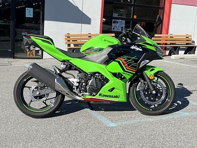 BOATZON | Kawasaki Ninja 400 KRT Edition ABS 2023 BOATZON | Kawasaki Ninja 400 KRT Edition ABS 2023