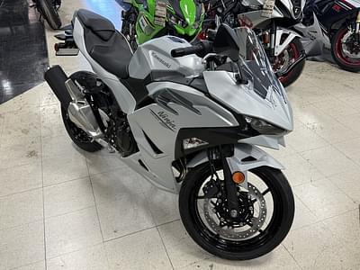 BOATZON | Kawasaki Ninja 500 ABS 2025