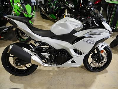 BOATZON | Kawasaki Ninja 500 ABS 2025