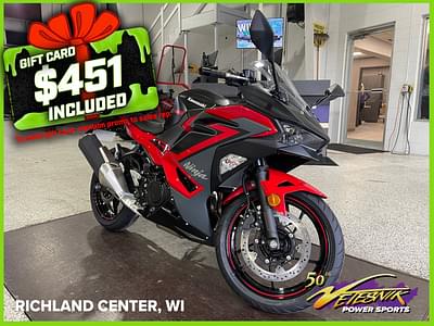 BOATZON | Kawasaki Ninja 500 ABS Passion RedMetallic Flat Spark Black 2025