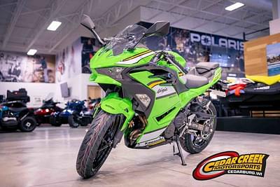 BOATZON | Kawasaki Ninja 500 KRT Edition 2025