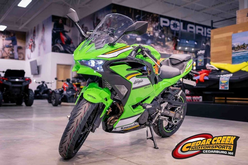 2025 Kawasaki Ninja 500 KRT Edition SE ABS - Sold Boat