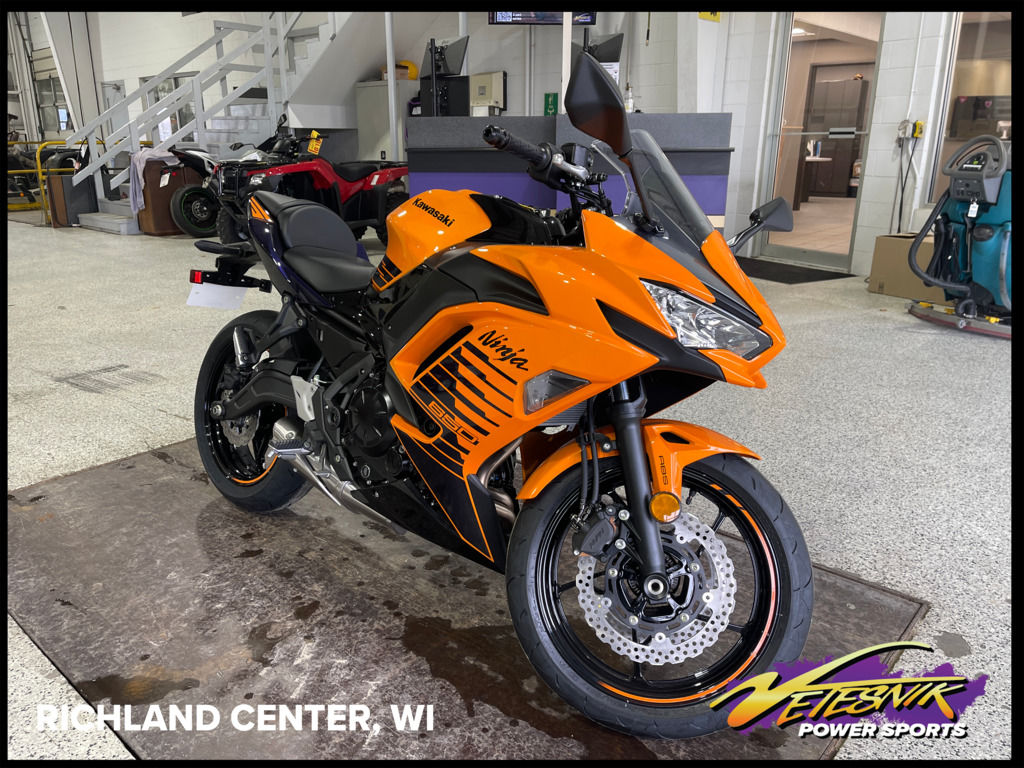 2025 Kawasaki Ninja 650 ABS - Sold Boat