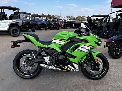 BOATZON | Kawasaki Ninja 650 KRT Edition ABS 2025