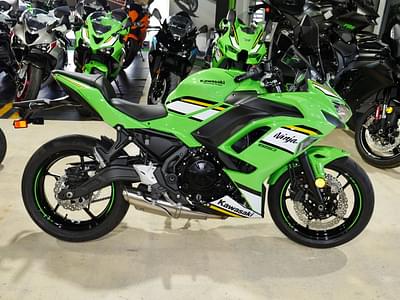 BOATZON | Kawasaki Ninja 650 KRT Edition ABS 2025