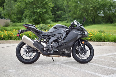 BOATZON | Kawasaki Ninja ZX4R ABS 2024