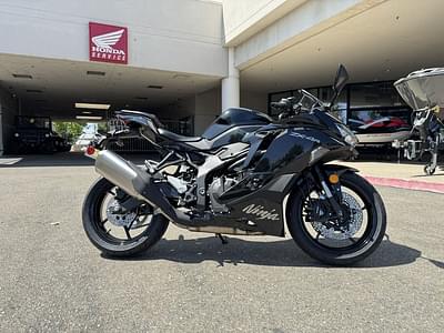 BOATZON | Kawasaki NINJA ZX4R ABS 2025